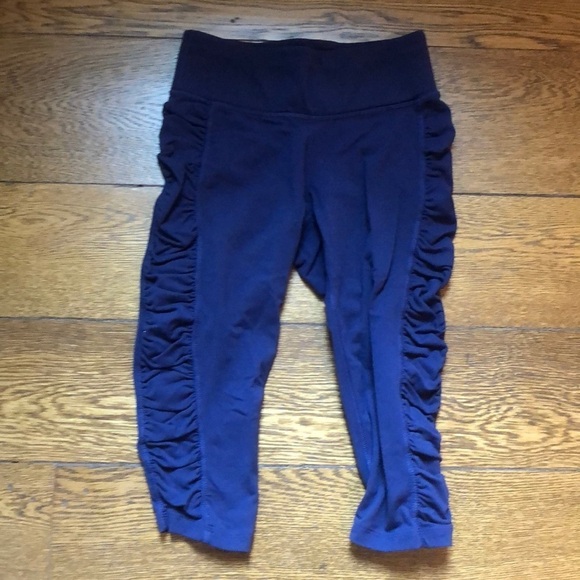 Lucy Powermax Ultimate X-Training Ruched Legging - Picture 1 of 8